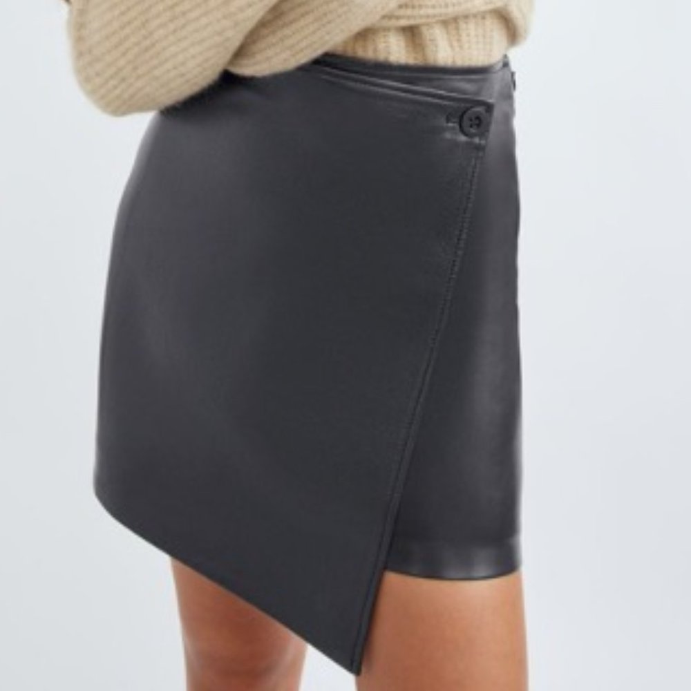 Vicinity Skirt